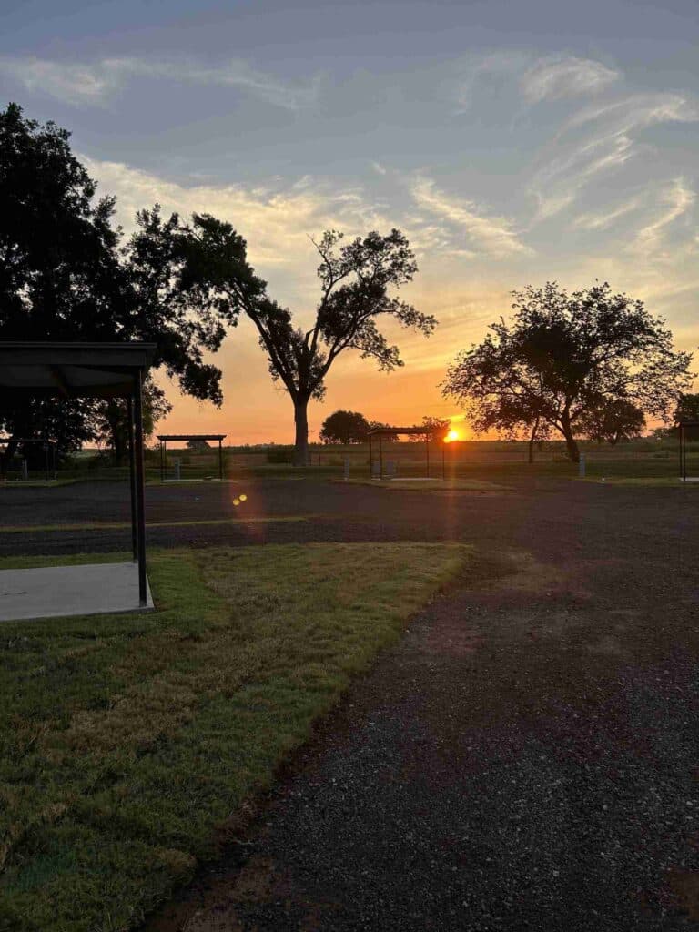 Full Hookup RV Sites